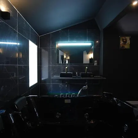 Moderne Jacuzzi Terrasse Appartamento *