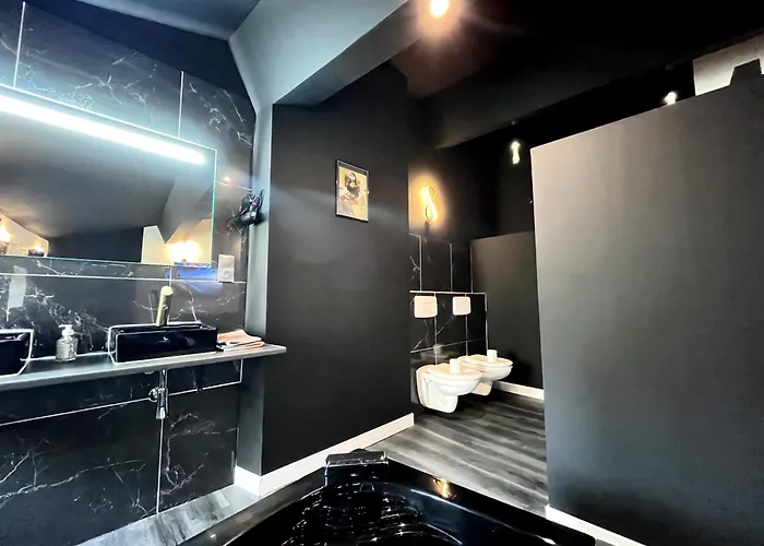 Moderne Jacuzzi Terrasse *