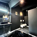 Moderne Jacuzzi Terrasse *