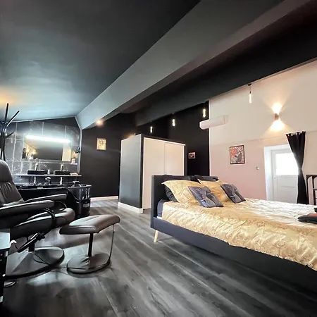 Moderne Jacuzzi Terrasse Apartment Narbonne